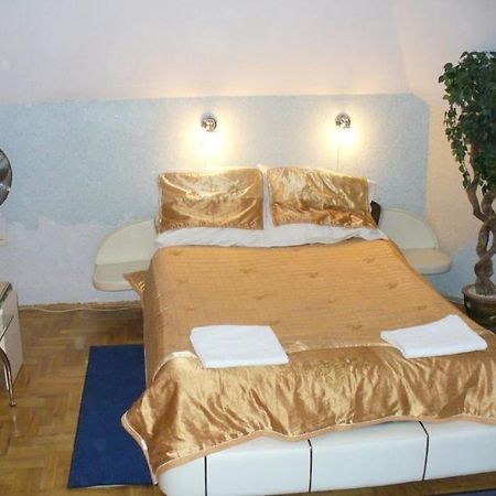 Park Hotel Myslenice Phòng bức ảnh