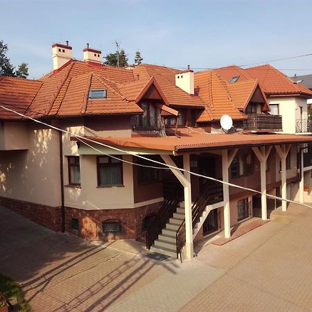 Park Hotel Myslenice Ngoại thất bức ảnh