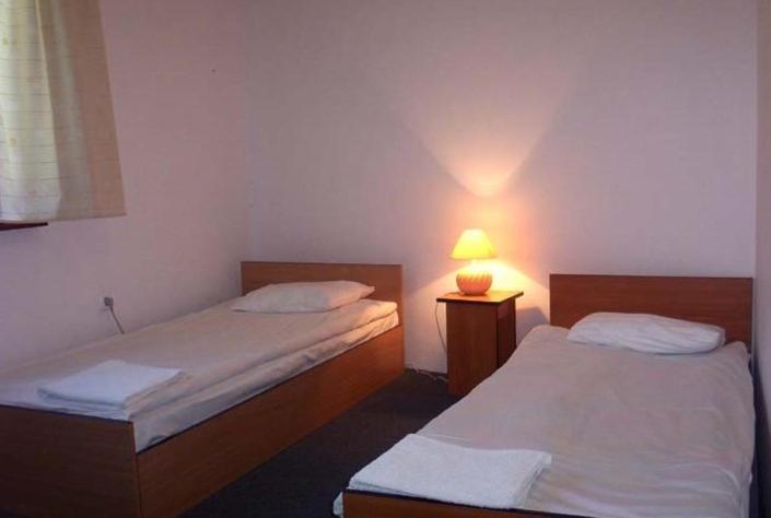 Park Hotel Myslenice Phòng bức ảnh